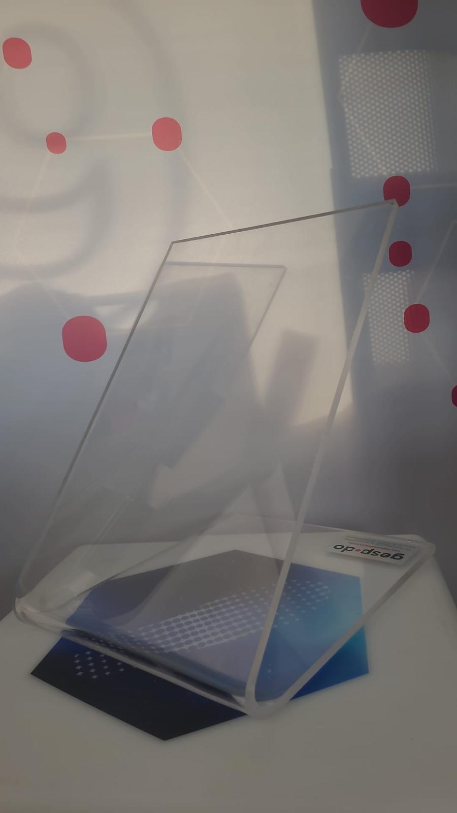 Support en plexiglass pour prise d'empreinte